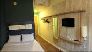 thumbnail: Room