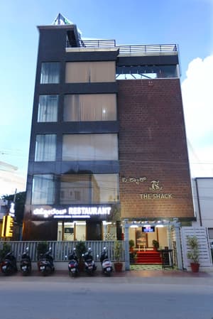thumbnail: Exterior