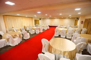 thumbnail: Banquet hall