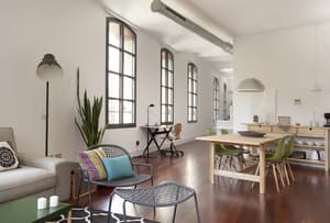 thumbnail: In-room dining