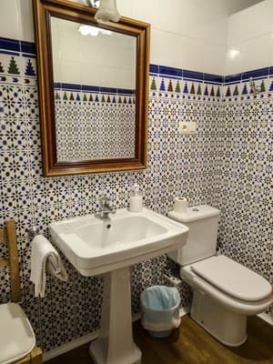 thumbnail: Bathroom