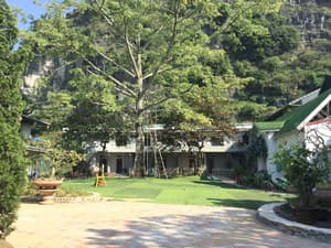 thumbnail: Front of property