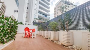 thumbnail: Terrace/patio