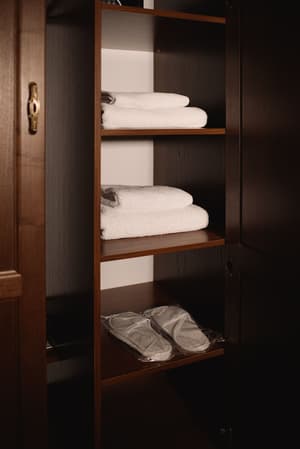 thumbnail: Wardrobe