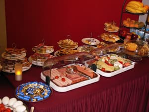 thumbnail: Breakfast buffet