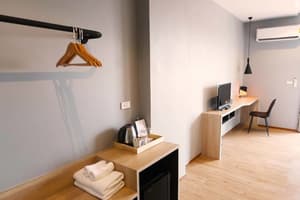thumbnail: Living area