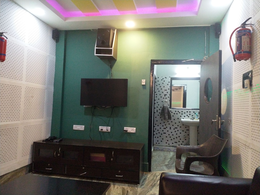 Karaoke room