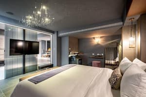 thumbnail: Room
