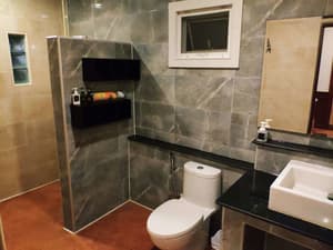 thumbnail: Bathroom