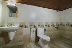 thumbnail: Bathroom