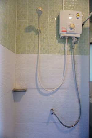 thumbnail: Bathroom shower