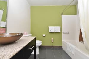 thumbnail: Bathroom
