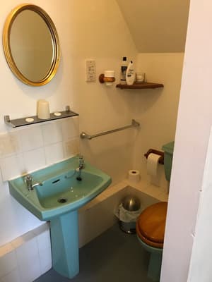 thumbnail: Bathroom