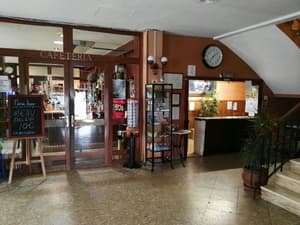 thumbnail: Reception