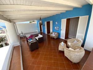 thumbnail: Balcony