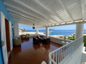 thumbnail: Balcony