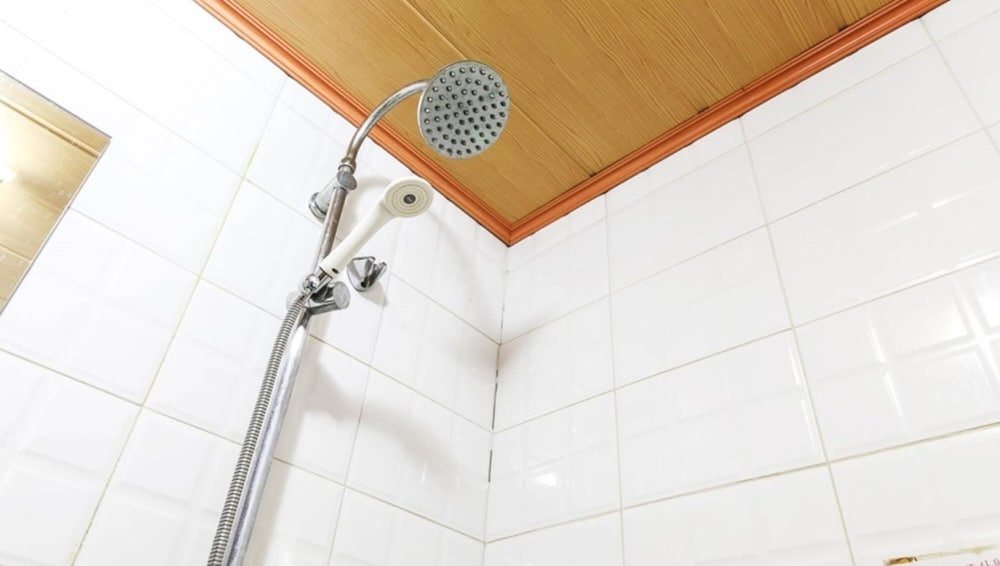 Jetted tub