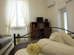 thumbnail: General view