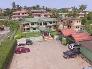 thumbnail: Exterior