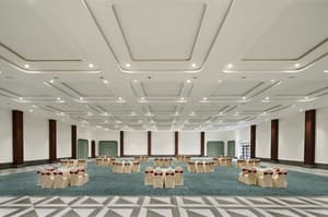 thumbnail: Banquet hall