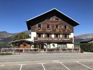 thumbnail: General view