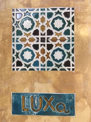 thumbnail: Exterior detail
