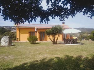 thumbnail: Front of property