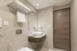 thumbnail: Bathroom