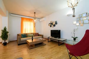 thumbnail: Living room