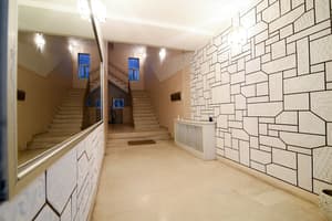 thumbnail: Staircase