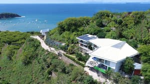 thumbnail: Balcony view