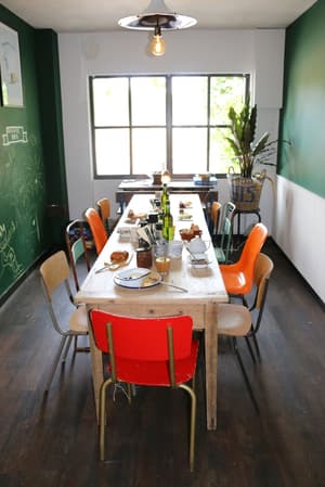 thumbnail: Breakfast area