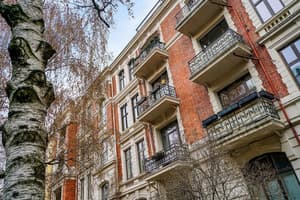 thumbnail: Exterior