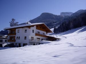 thumbnail: Exterior