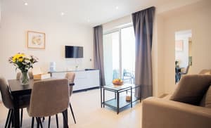 thumbnail: In-room dining