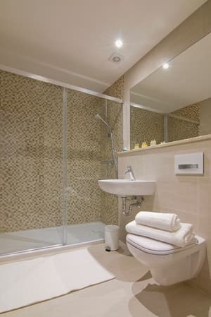 thumbnail: Bathroom