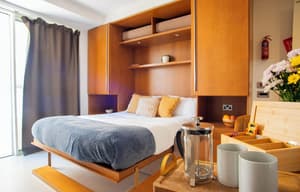 thumbnail: Room