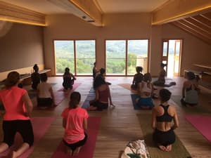 thumbnail: Yoga
