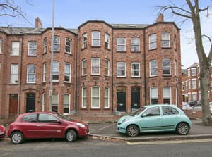 thumbnail: Front of property