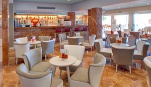 thumbnail: Bar (on property)