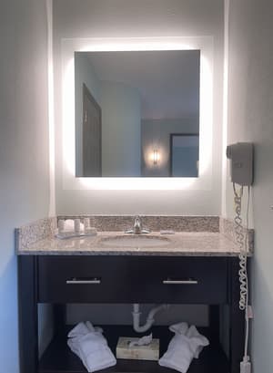 thumbnail: Bathroom
