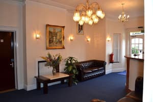 thumbnail: Lobby sitting area