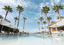 Monte Palm Beach