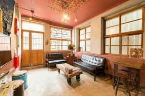 thumbnail: Interior