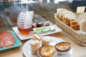 thumbnail: Breakfast buffet