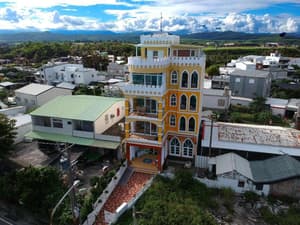 thumbnail: General view