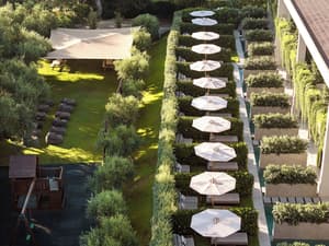 thumbnail: Exterior