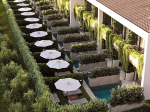 thumbnail: Exterior