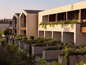 thumbnail: Exterior