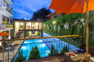 thumbnail: Outdoor pool